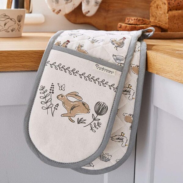 COUNTRY ANIMALS DOUBLE OVEN GLOVE