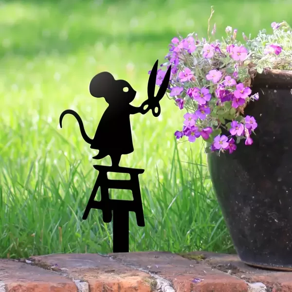 Metal Mouse Silhouette Garden Stake 