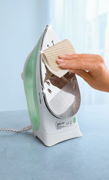 IRON CLEANING CLOTHS