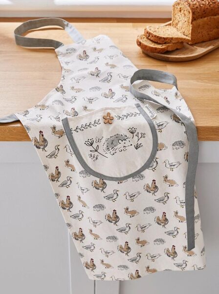COUNTRY ANIMALS APRON