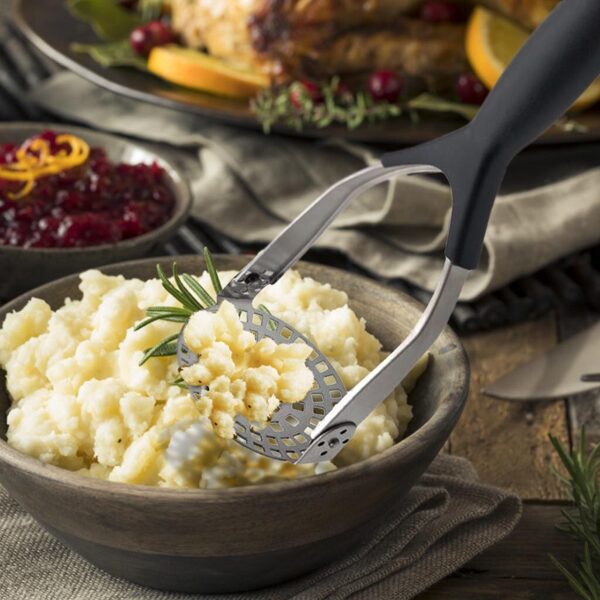 FOLDING POTATO MASHER