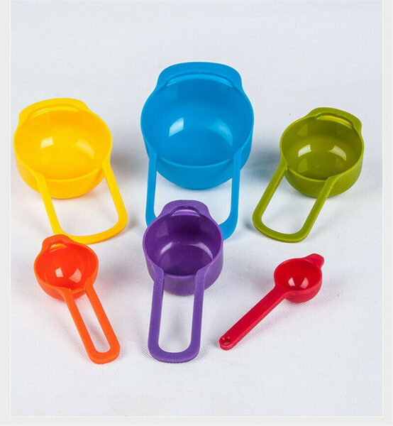STACKABLE MEASURING SPOONS
